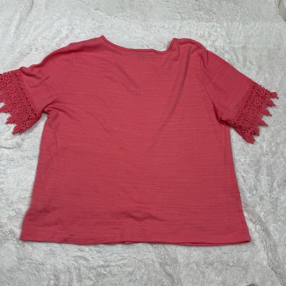 Elegant Coral Lace Sleeve Blouse - Picture 5 of 5